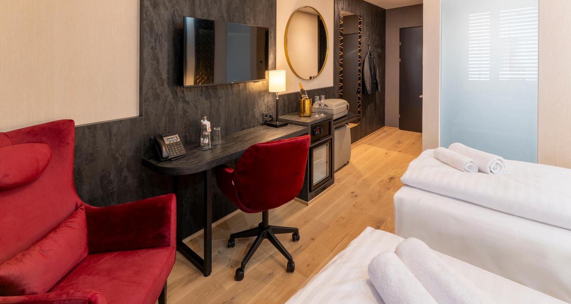 Plaza Inn Wiener Neustadt, BW Signature Collection 외부 사진